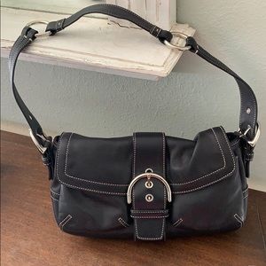 Coach leather shoulder bag